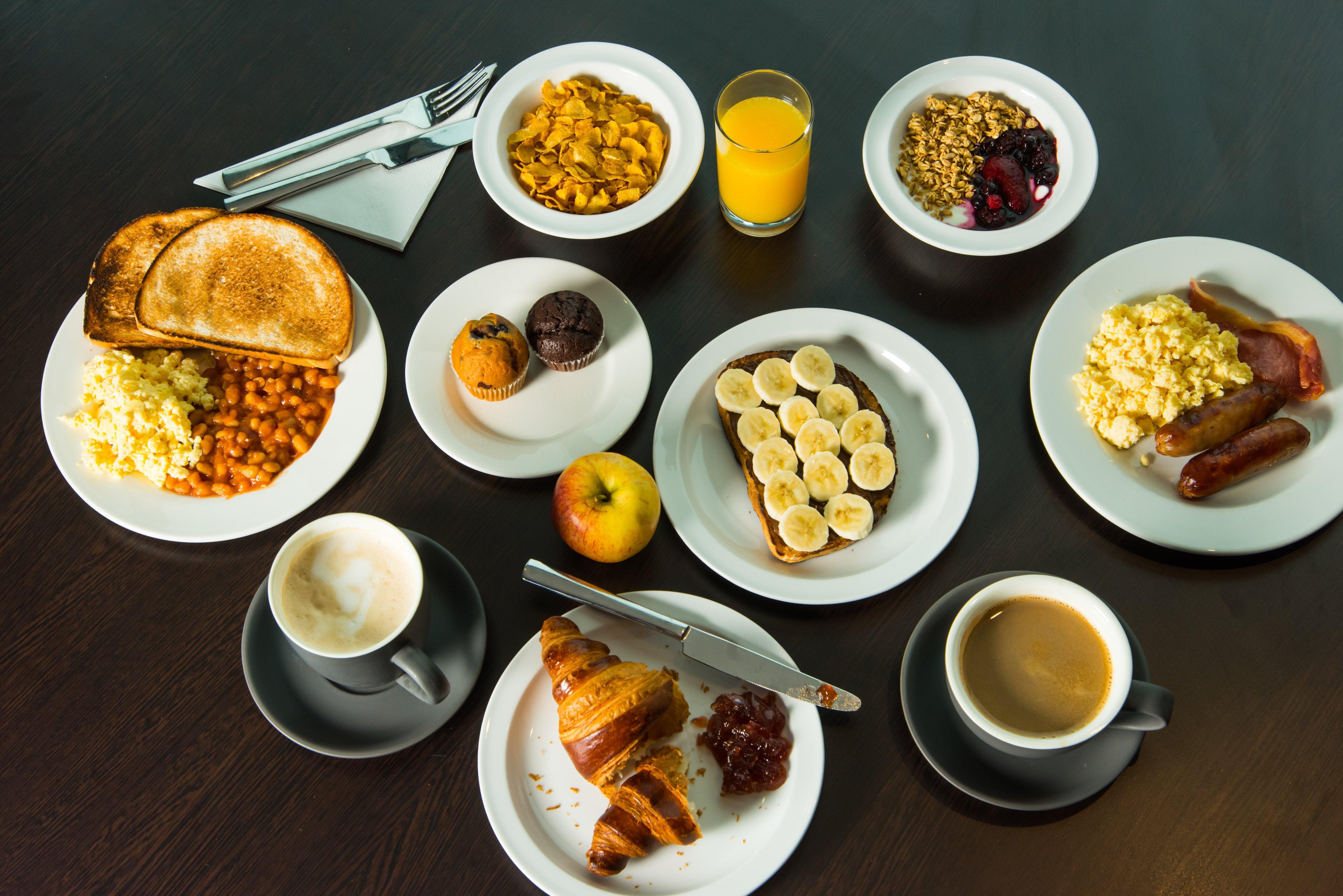 Holiday Inn Express Birmingham Oldbury By Ihg Extérieur photo